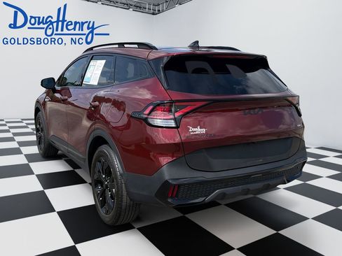 Used 2025 Kia Sportage X-Line w/ Premium Package AWD/4WD image 3