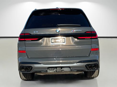New 2026 BMW X7 M60i image 4