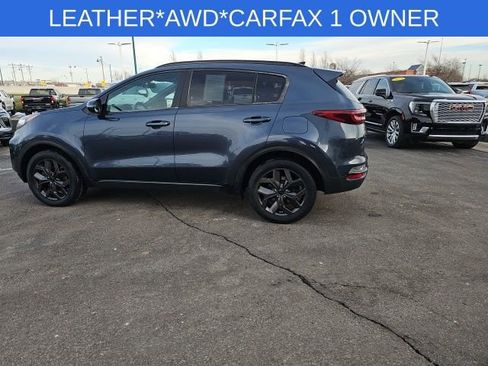 Used 2022 Kia Sportage Nightfall Edition image 12