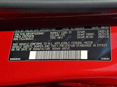 Used 2023 Volvo XC60 B5 Core AWD/4WD image 29