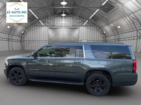 Used 2020 Chevrolet Suburban LT AWD/4WD image 3