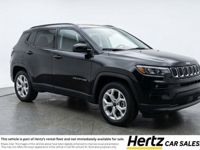 Used 2025 Jeep Compass Latitude