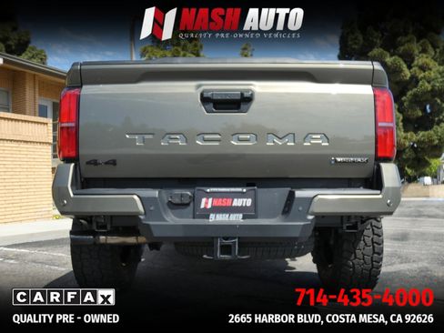 Used 2025 Toyota Tacoma TRD Off-Road w/ TRD Off Road Upgrade Package AWD/4WD image 9