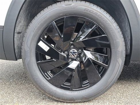 New 2026 Volkswagen Atlas SE image 5