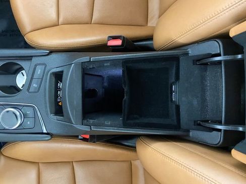 Certified 2020 Cadillac XT5 Premium Luxury w/ LPO, Floor Liner Package image 28