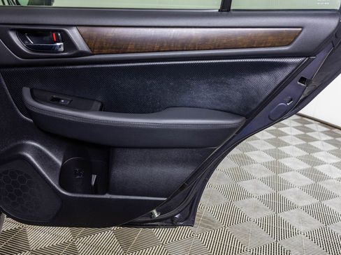 Used 2016 Subaru Outback 2.5i Limited image 47