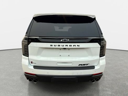 New 2026 Chevrolet Suburban RST AWD/4WD image 3