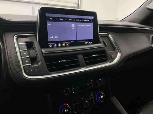 Used 2021 Chevrolet Suburban RST image 11