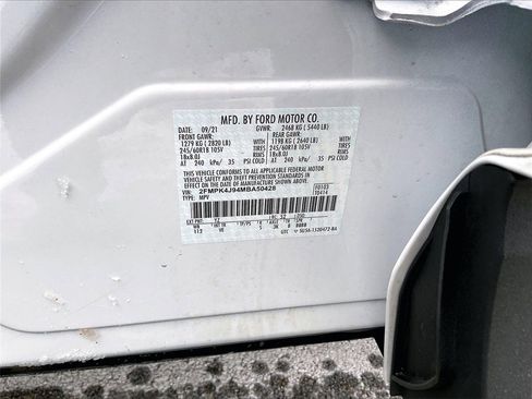 Used 2021 Ford Edge SEL image 31
