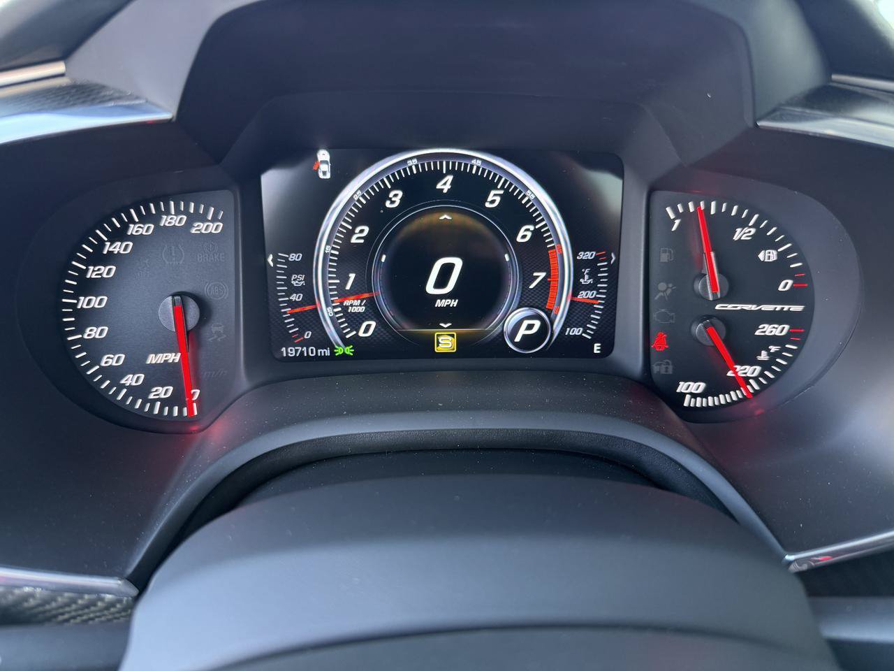 Used 2017 Chevrolet Corvette Grand Sport RWD image 23
