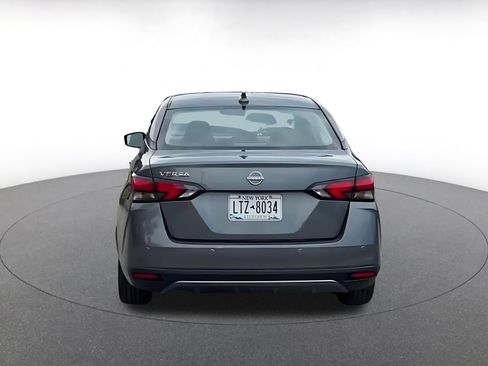 Used 2025 Nissan Versa SV FWD image 10