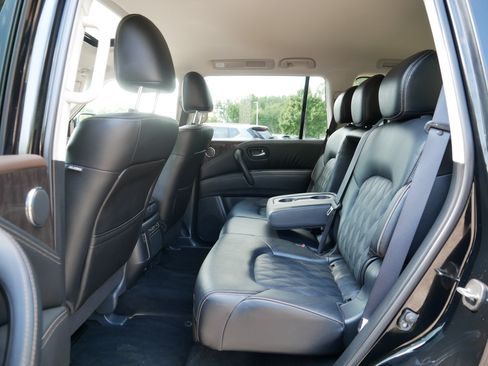 Certified 2024 Nissan Armada Platinum AWD/4WD image 35