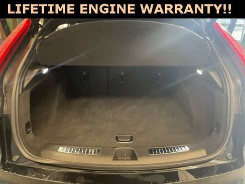 Used 2024 Cadillac XT4 Premium Luxury image 31