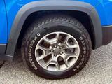 Certified 2020 Jeep Cherokee Trailhawk w/ Comfort/Convenience Group image 4