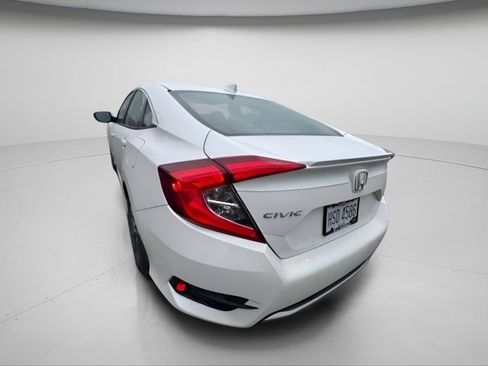 Used 2019 Honda Civic EX image 6