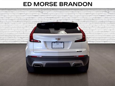 Certified 2023 Cadillac XT4 Premium Luxury FWD image 4