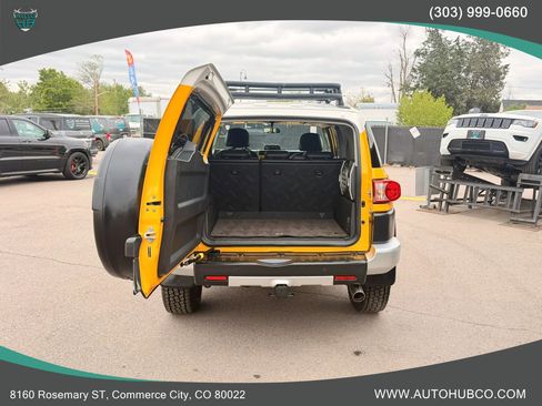 Used 2008 Toyota FJ Cruiser 4WD image 6