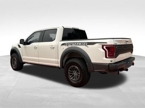 Used 2019 Ford F150 Raptor w/ Equipment Group 802A Luxury AWD/4WD image 6
