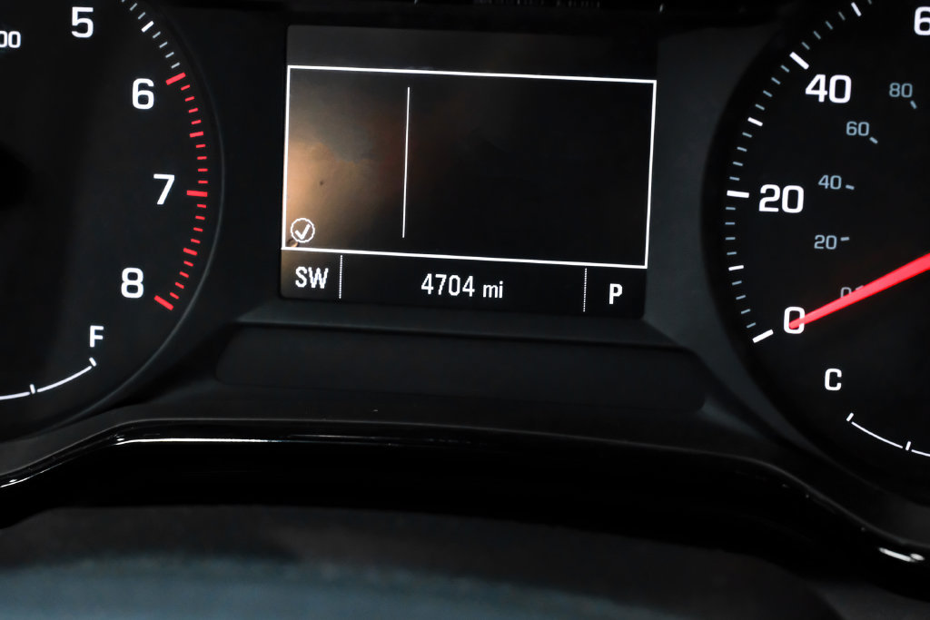 Used 2025 Chevrolet Trax LS w/ LS Convenience Package FWD image 21