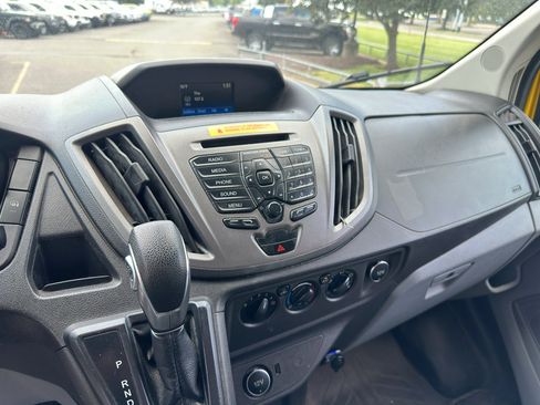 Used 2019 Ford Transit 250 148 High Roof Extended RWD image 21