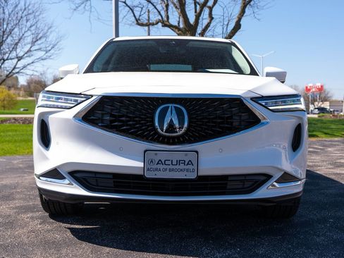 Certified 2023 Acura MDX SH-AWD w/ Technology Package image 4