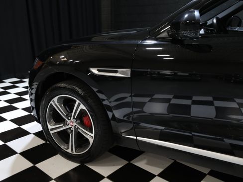 Used 2017 Jaguar F-PACE S AWD/4WD image 29