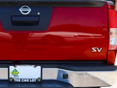 Used 2018 Nissan Frontier SV RWD image 20