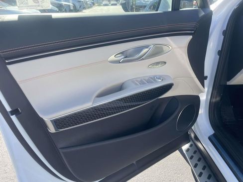 New 2026 Genesis GV70 3.5T Sport Prestige AWD/4WD image 19