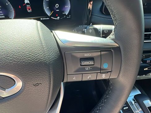 Used 2024 INFINITI QX60 Luxe w/ Performance Audio Package image 26