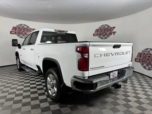 Used 2022 Chevrolet Silverado 2500 LTZ w/ LTZ Plus Package AWD/4WD image 5