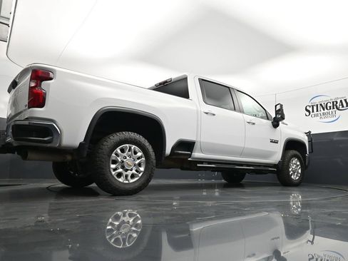 Used 2024 Chevrolet Silverado 2500 LT w/ Texas Edition image 23