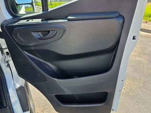New 2026 Mercedes-Benz Sprinter 2500 image 23