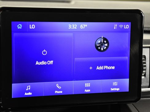 Used 2024 Ford Explorer XLT w/ Equipment Group 202A AWD/4WD image 27
