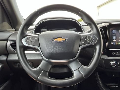 Used 2023 Chevrolet Traverse LT AWD/4WD image 11
