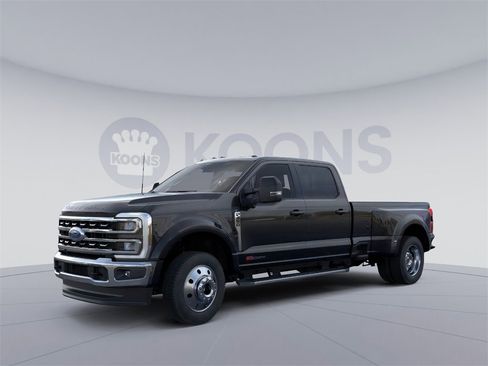 New 2026 Ford F450 XLT w/ XLT Premium Package image 1