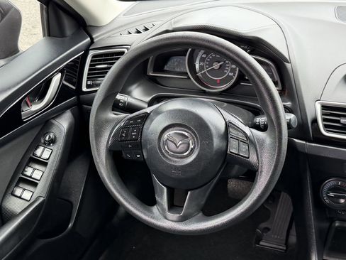 Used 2015 MAZDA MAZDA3 i Sport FWD image 15