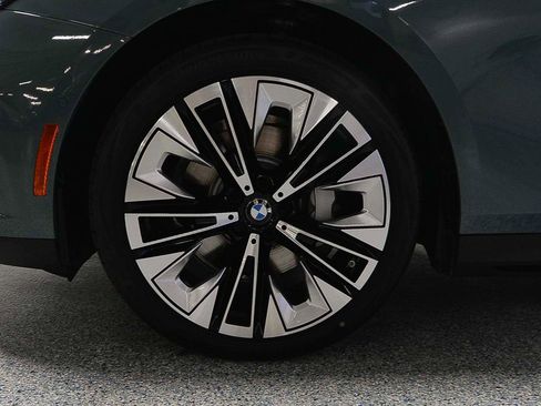 New 2026 BMW 530i RWD image 5