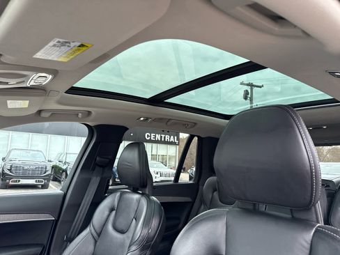 Used 2021 Volvo XC90 T6 Inscription w/ Climate Package image 21