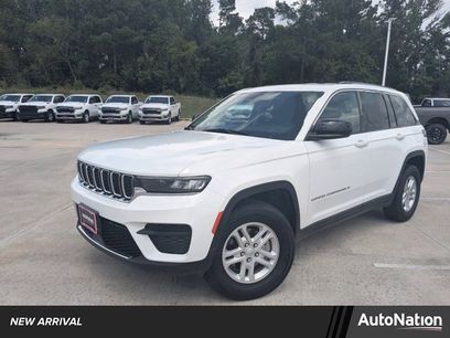 Used 2024 Jeep Grand Cherokee Laredo