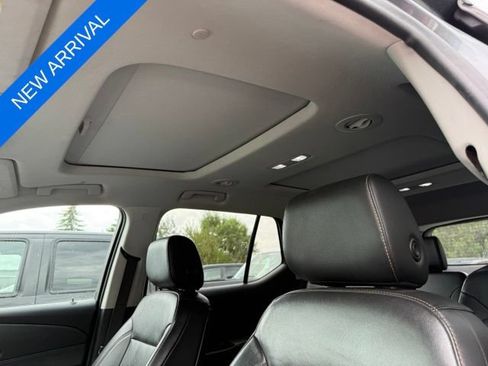 Used 2019 Chevrolet Traverse RS AWD/4WD image 13