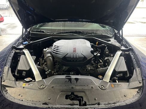 Used 2020 Kia Stinger GT image 29