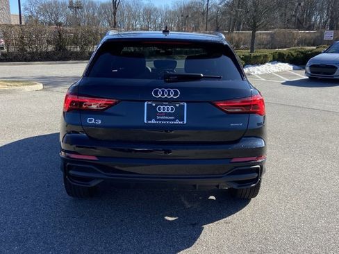 Certified 2025 Audi Q3 2.0T Premium w/ Convenience Package image 6