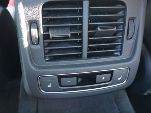 Used 2023 Audi RS e-tron GT image 11