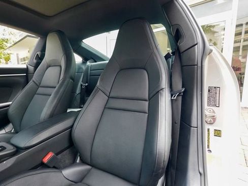 Used 2021 Porsche 911 Carrera 4 image 53