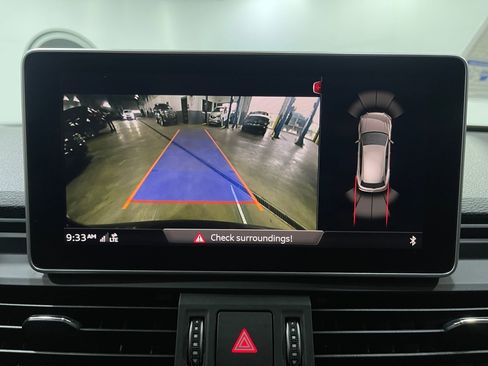 Used 2018 Audi Q5 2.0T Premium Plus w/ Premium Plus Package image 11