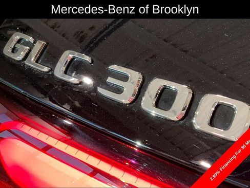 Certified 2025 Mercedes-Benz GLC 300 4MATIC image 10