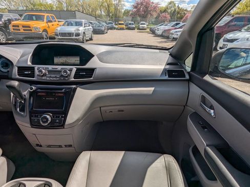 Used 2016 Honda Odyssey EX-L image 18