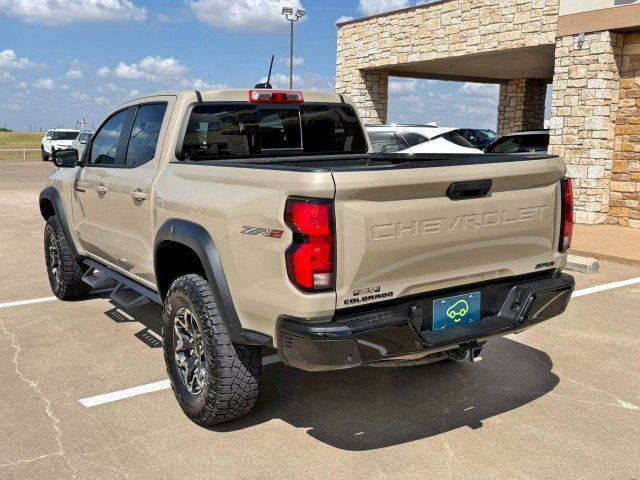 Certified 2024 Chevrolet Colorado ZR2 w/ ZR2 Convenience Package III AWD/4WD image 3