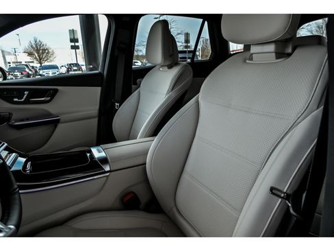 New 2026 Mercedes-Benz GLC 300 4MATIC image 7