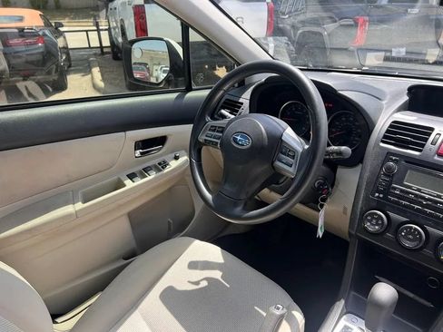 Used 2014 Subaru Crosstrek 2.0i Premium AWD/4WD image 33